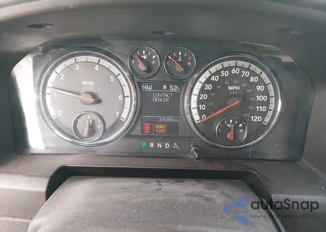 2010 Dodge Ram 1500 Slt/Sport/Trx z USA, uszkodzony, nr VIN 1D7RV1GT3AS128629